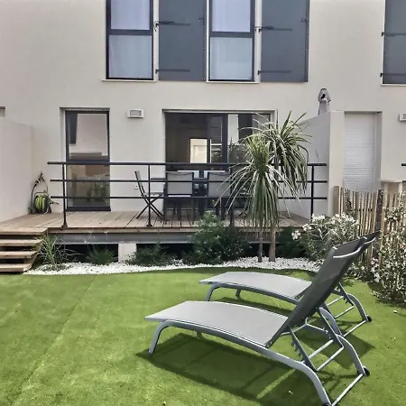 Maison Neuve Pour 8 Personnes Hébergement de vacances Sérignan