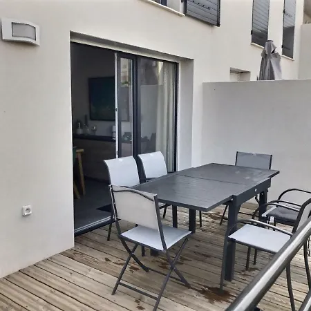 Maison Neuve Pour 8 Personnes *